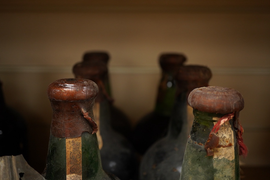 Porto VV Niepoort port, 6 bottles